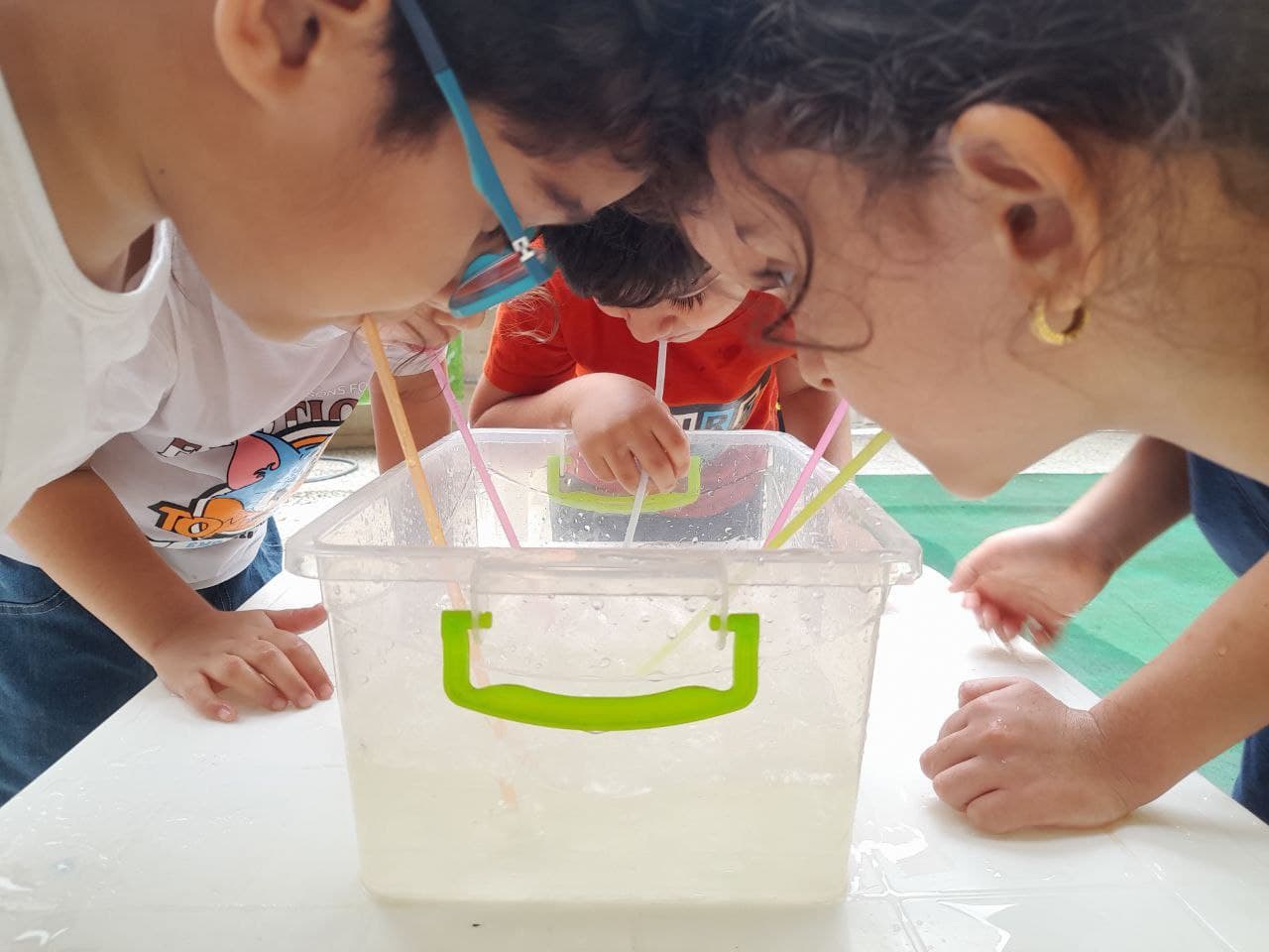 پیش دبستان و مهد قرآن مهر آذین