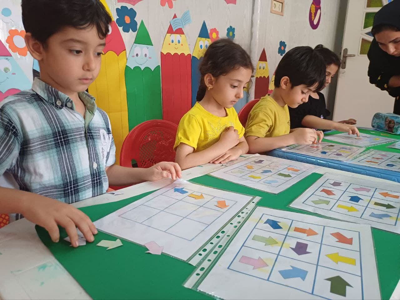 پیش دبستان و مهد قرآن مهر آذین